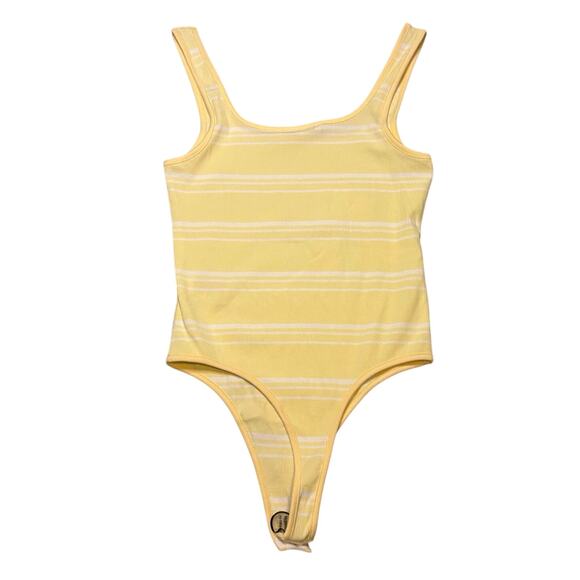 Steve Madden Ribbed Stripe Bodysuit Vanilla Yellow Knit Tank Top Medium NWT - Picture 6 of 9